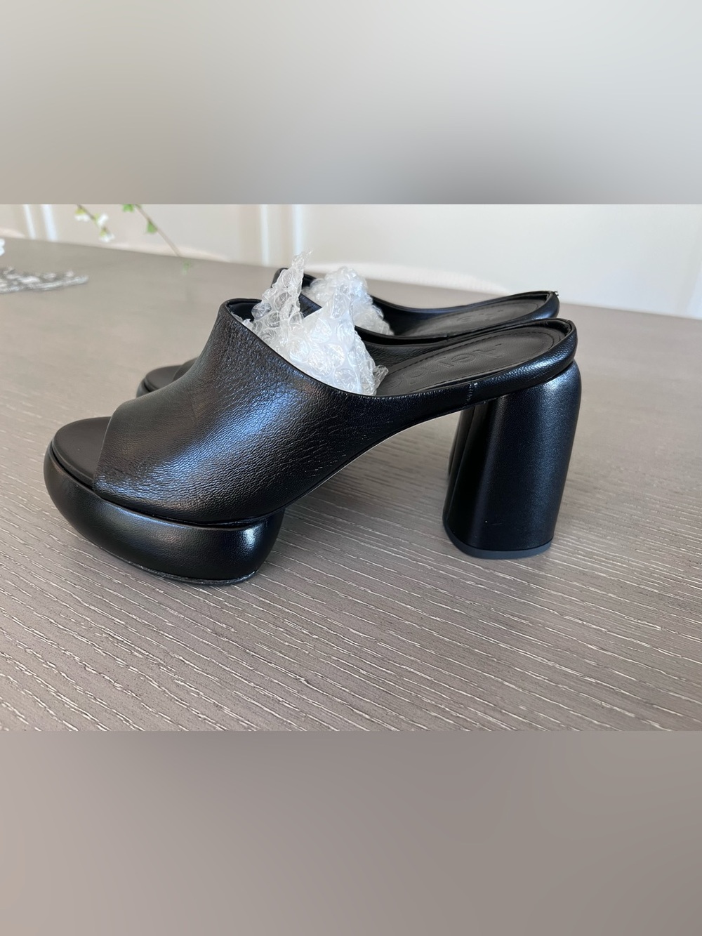 Aeyde Black Leather Platform Mule with Chunky Heel